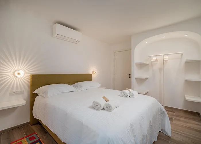 Nuova Di Design Con Piscina Privata