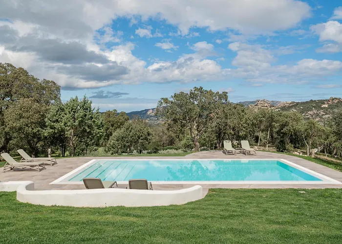 Nuova Di Design Con Piscina Privata סן פנטלאו