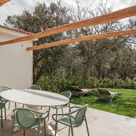 Villa Nuova Di Design Con Piscina Privata