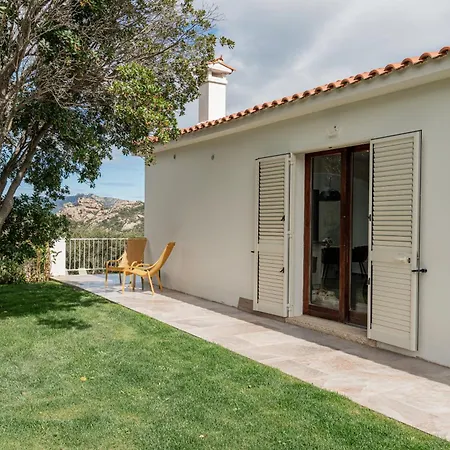 Nuova Di Design Con Piscina Privata וילה