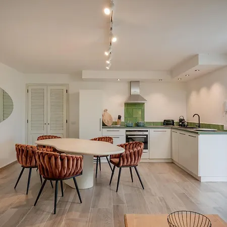 Вилла Nuova Di Design Con Piscina Privata *