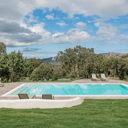 Nuova Di Design Con Piscina Privata San Pantaleo