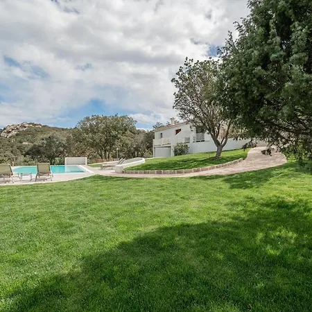 Nuova Di Design Con Piscina Privata Вилла *