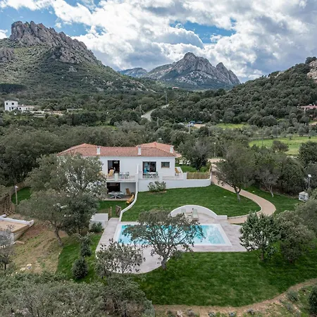Nuova Di Design Con Piscina Privata Вилла *