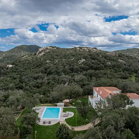 Nuova Di Design Con Piscina Privata San Pantaleo