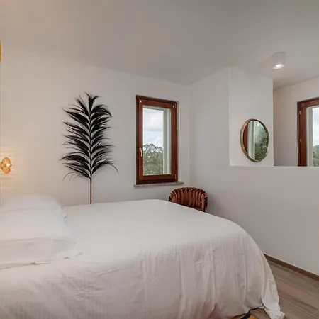 Nuova Di Design Con Piscina Privata סן פנטלאו