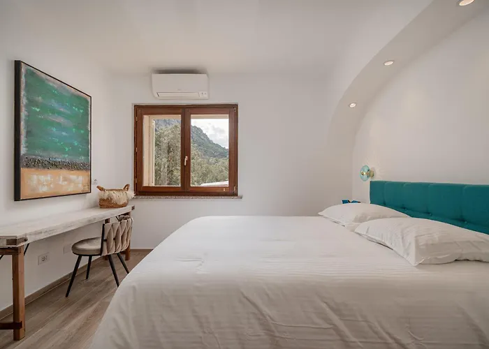 Nuova Di Design Con Piscina Privata 圣帕特雷拉